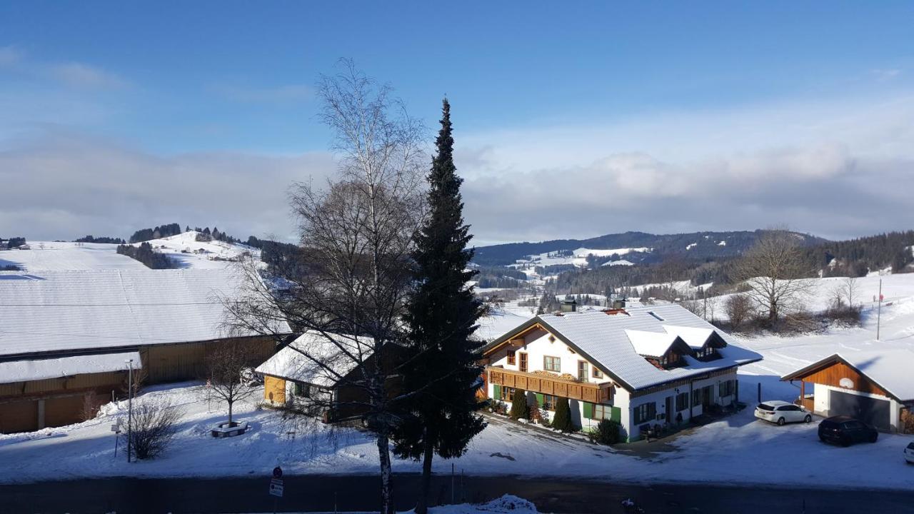 Fewo Friado Im Ferienpark Oa - Ohne Zusatzkosten Nach Anreise - Mit Hallenbad, W-Lan, Pkw-Garage, Kurtaxe Mit Allgaeu-Walser-Pass, Bett- Und Handtuch-Waesche Sowie End-Reinigung Missen-Wilhams Ngoại thất bức ảnh