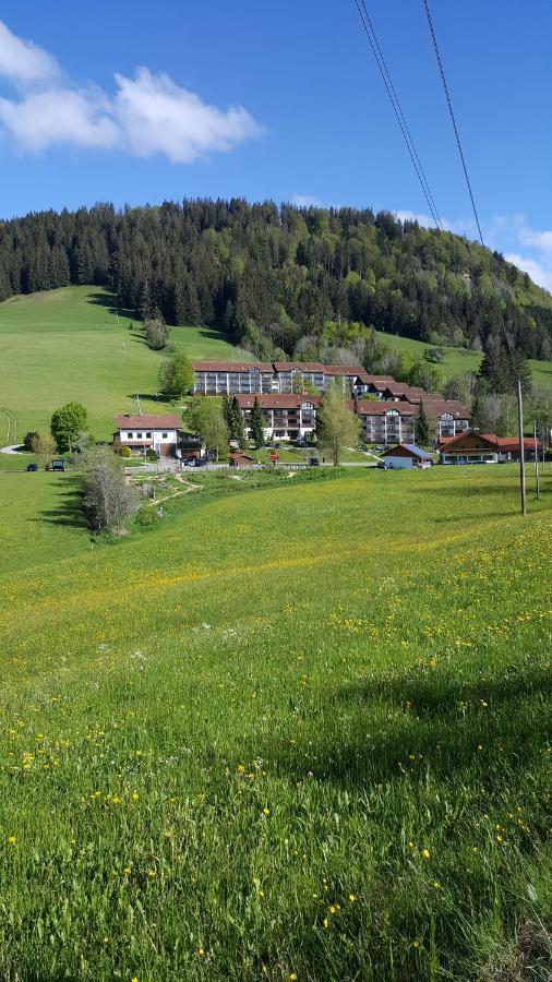 Fewo Friado Im Ferienpark Oa - Ohne Zusatzkosten Nach Anreise - Mit Hallenbad, W-Lan, Pkw-Garage, Kurtaxe Mit Allgaeu-Walser-Pass, Bett- Und Handtuch-Waesche Sowie End-Reinigung Missen-Wilhams Ngoại thất bức ảnh